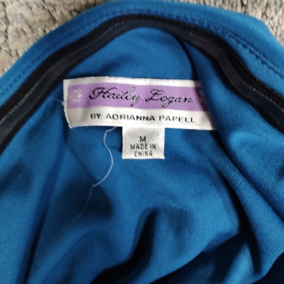 Ladies Cocktail Party Dress - Hailey Logan by Adrianna Papell - Size Medium EUC - Picture 6 of 7